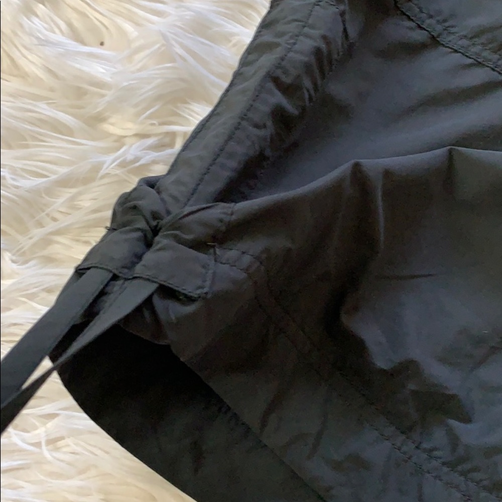 Nike Cargo Athletic Shorts - S - Picture 4 of 10